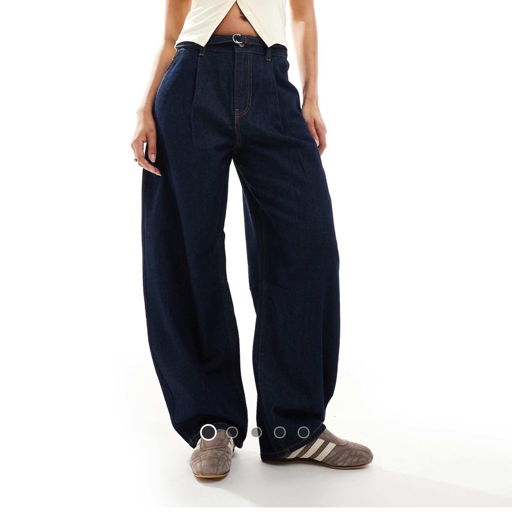 asos Women's Dark Blue barrel Jeans with belt and pleat